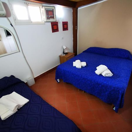 Bed and Breakfast Paleemo Centro Zoe Blu Palermo Exterior foto